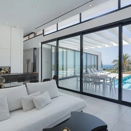 Lujosa Ultramoderna Villa Dénia